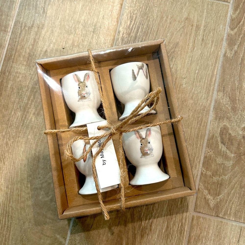 Vintage rabbit bunny ceramic adorable rae dunn egg cups holders set of 4